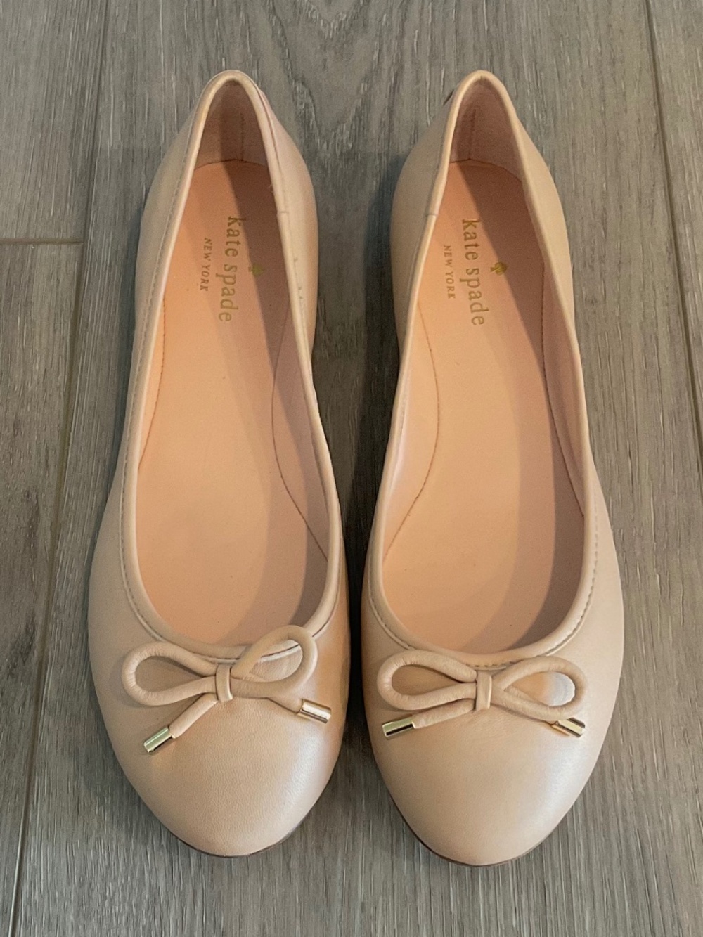 KATE SPADE Bow Leather Ballet Flats in Powder Pink/Beige Size 9